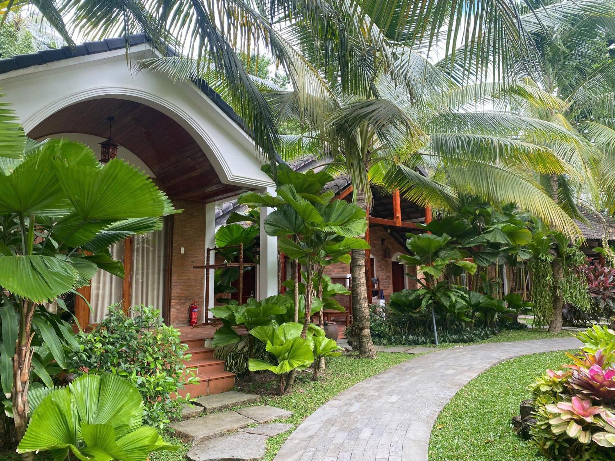 Coco Palm & Resort